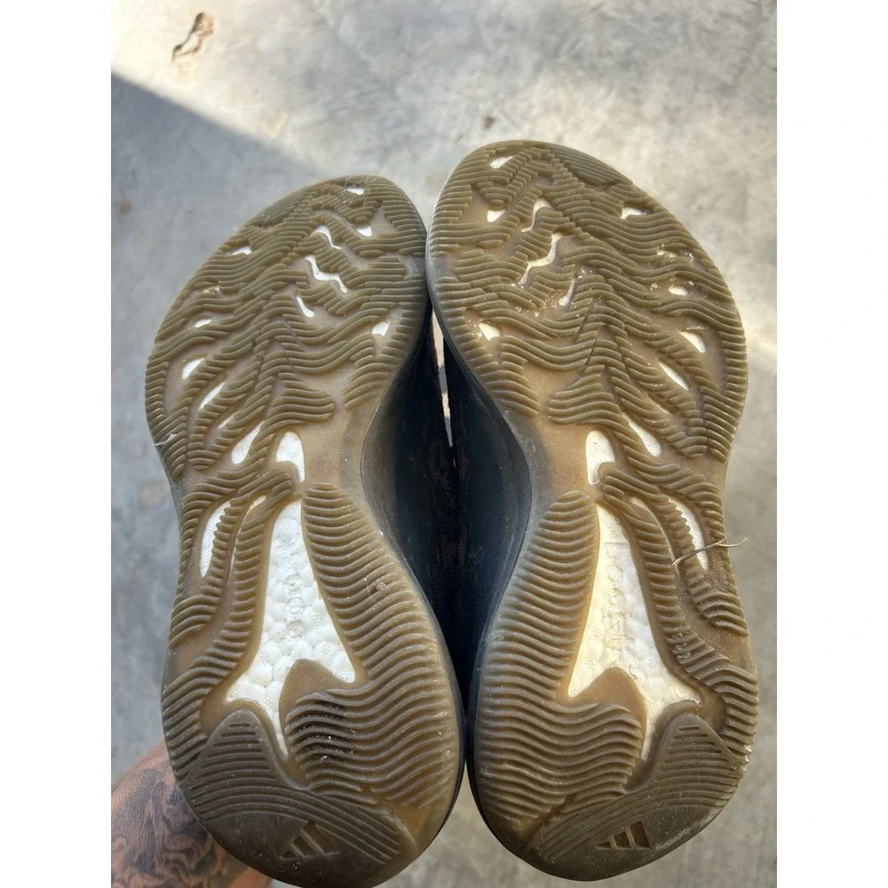 Used Size 6 -‎ Adidas Yeezy Boost 380 Onyx Non-Reflective